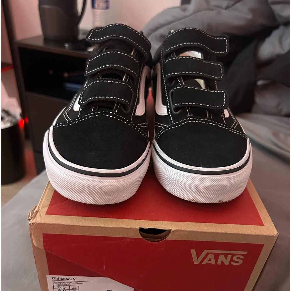 size 6.5, vans old skool